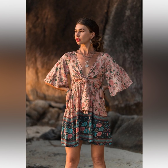 SELFIE LESLIE - Suva Tie Knot Bust Boho Floral A-Line Dress - Picture 7 of 16